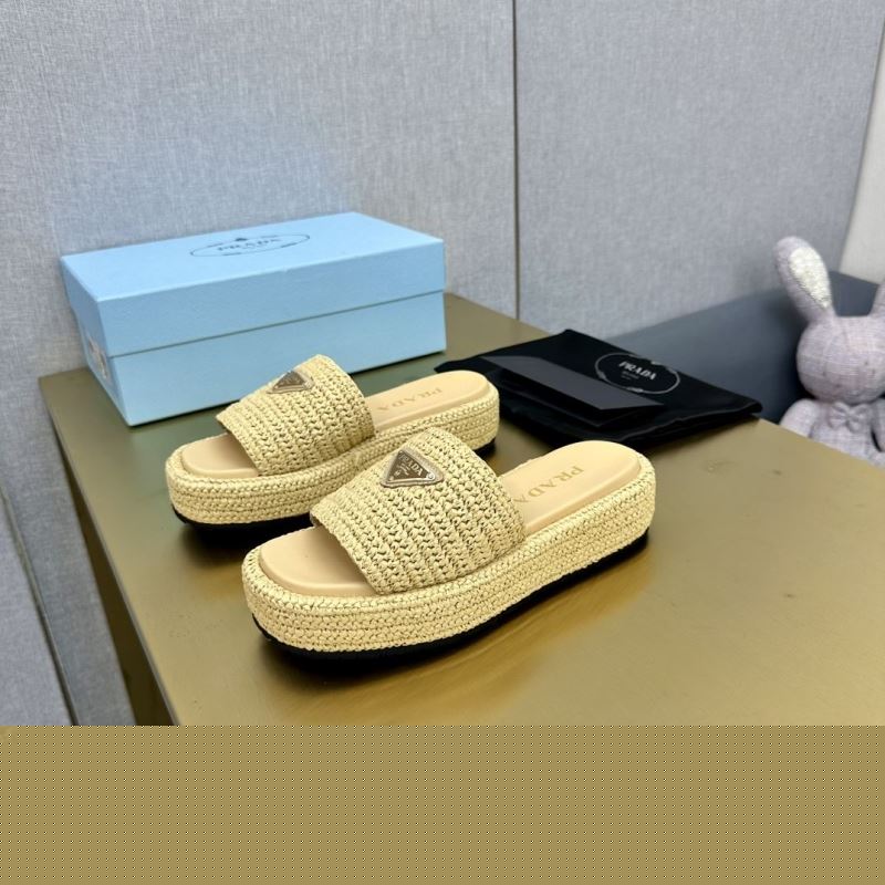 Pra*a slippers